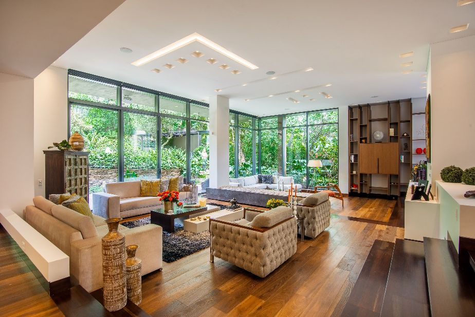 LOYAL Real Estate | Servicios inmobiliarios, servicios inmobiliarios en Sant Adrià de Besòs